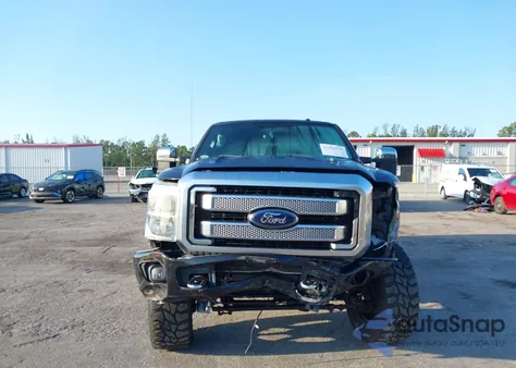 2015 Ford F-250 Lariat z USA, uszkodzony, nr VIN 1FT7W2BT0FEC39981